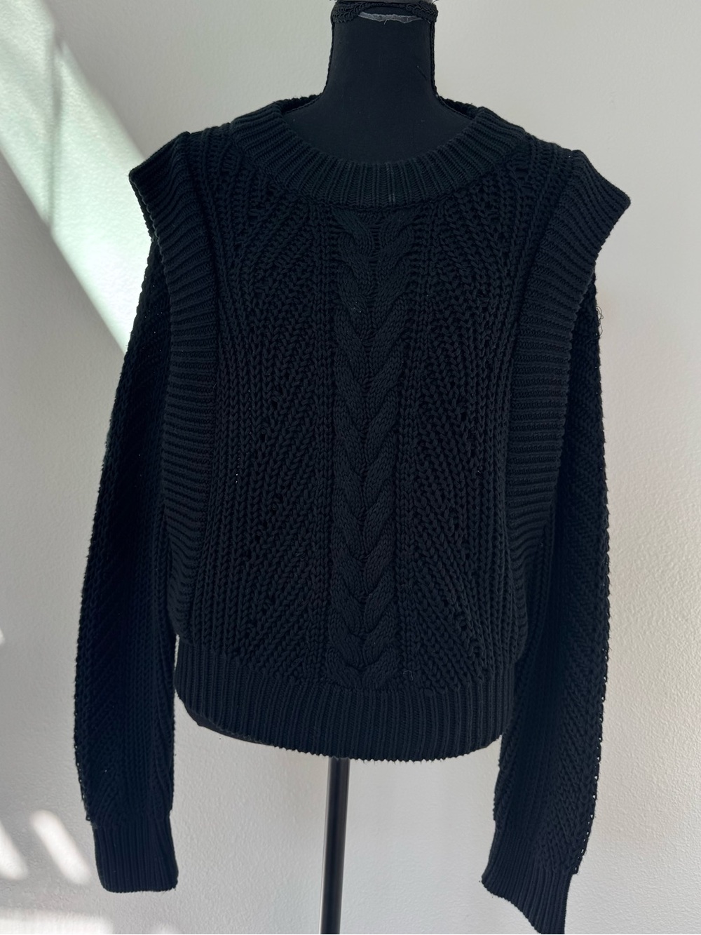 English Factory Black Cable Knit Ruffle Shoulder Sweater Size Large